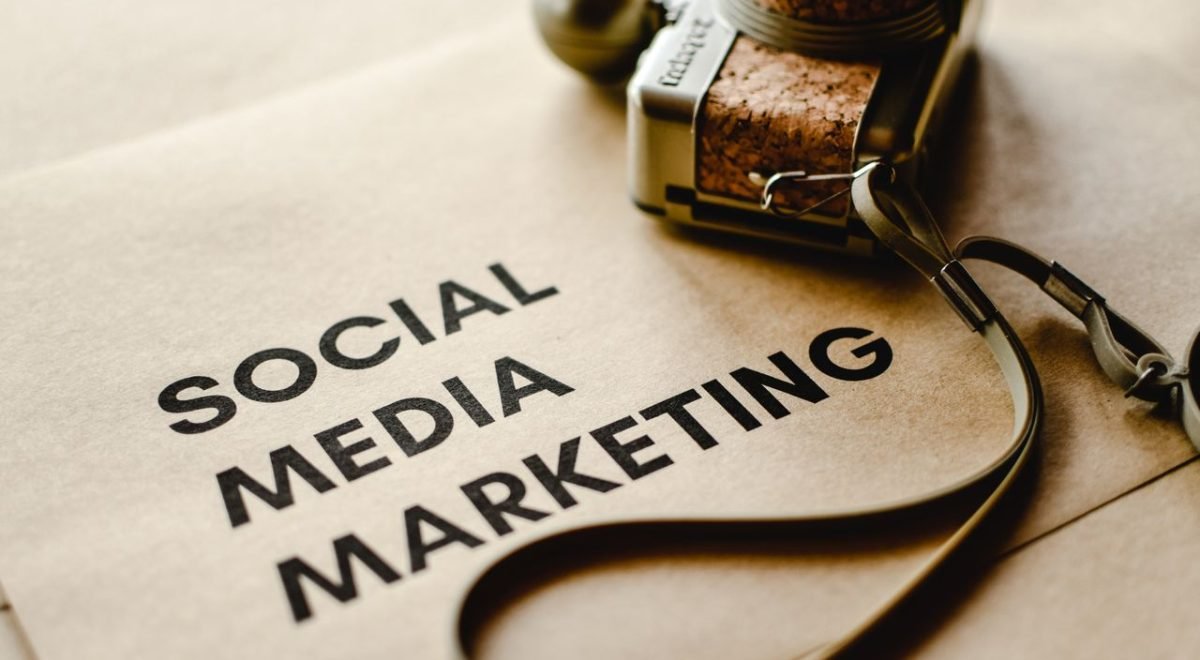 Social Media Marketing Guide: Grow Your Brand and Reach More Customers